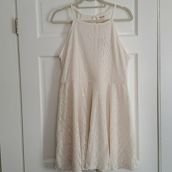 Lace Sundress - Picture 1 of 5